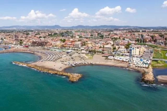 Побережье Ладисполи (Ladispoli) Побережье Ладисполи (Ladispoli)